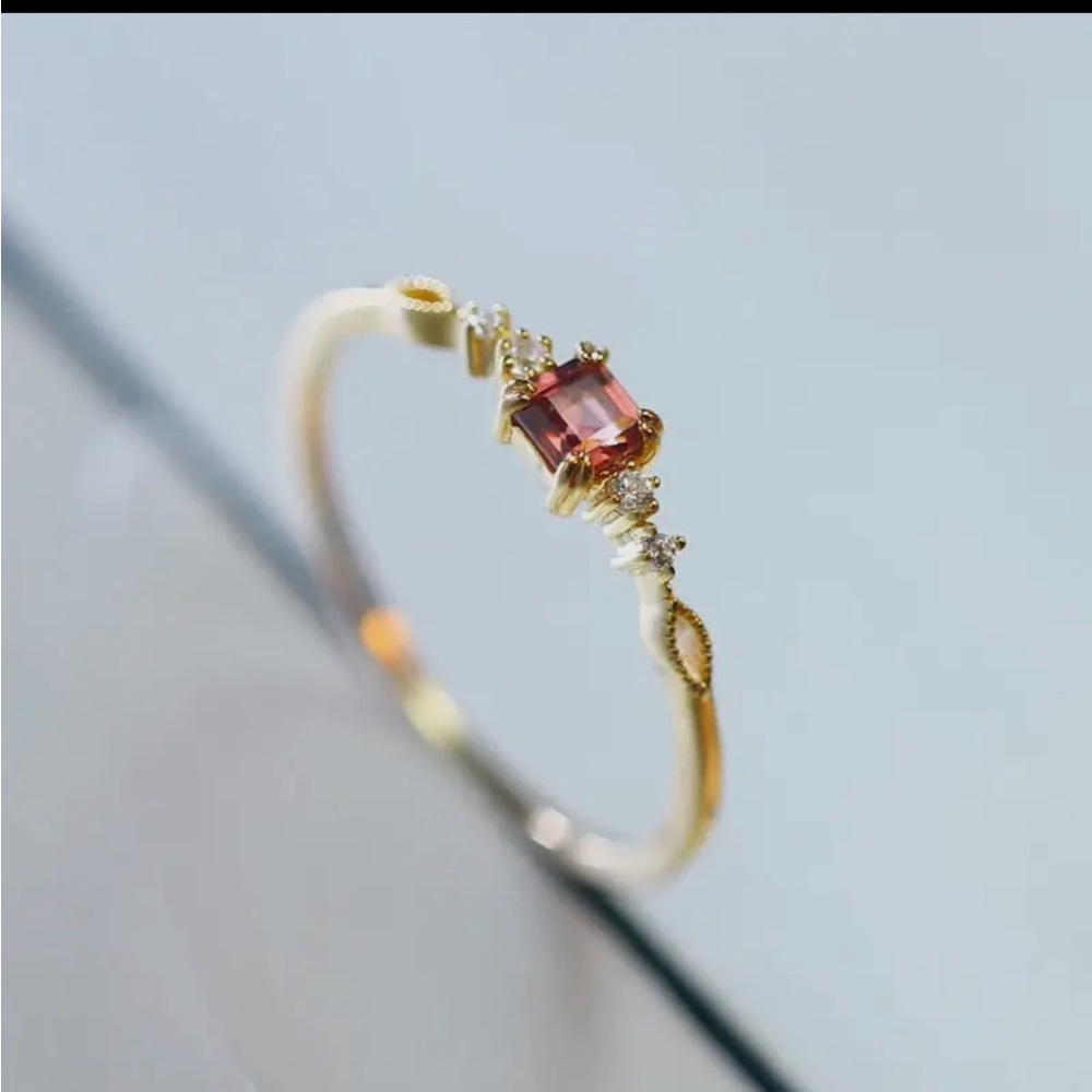 369. Gold vintage garnet thin band ring sterling silver